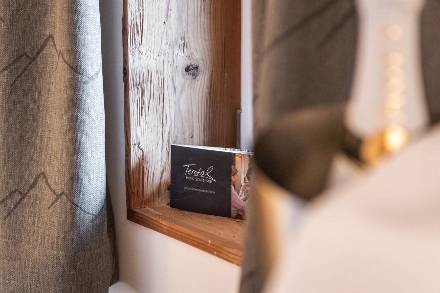 Detailaufnahme eines Hotelzimmer im Terofal in Schliersee