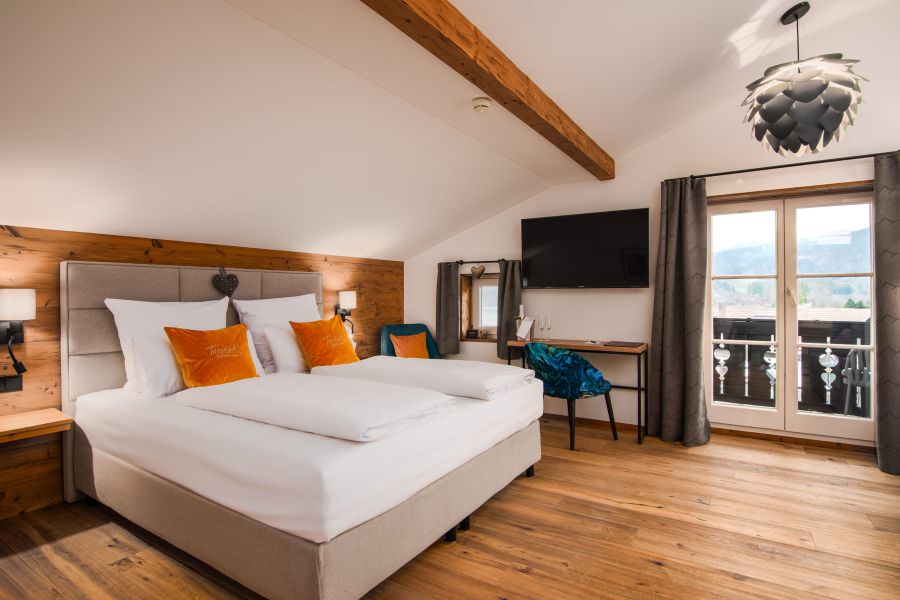 Room at Hotel Terofal in Schliersee with access to the balcony