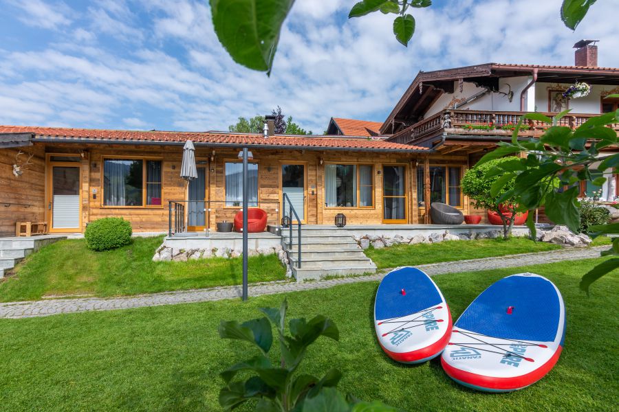 Garden view of the Seeheimat in Schliersee