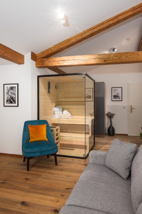 Wellnesszimmer im Hotel Terofal in Schliersee mit eigener Sauna